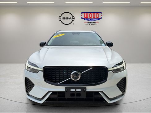 Used 2025 Volvo XC60 B5 Ultra w/ Protection Package Premier AWD/4WD image 6