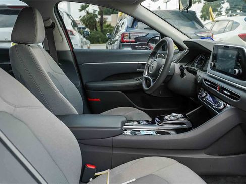 Used 2020 Hyundai Sonata SEL image 16