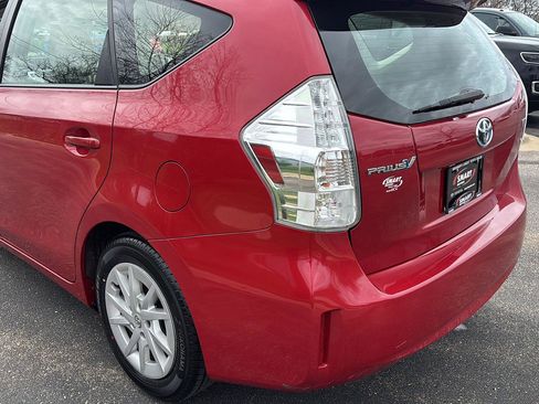 Used 2012 Toyota Prius V Three image 24