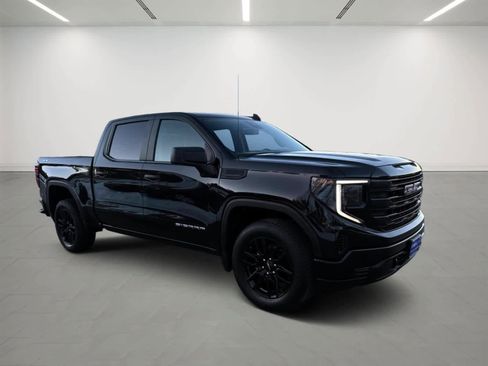 Used 2024 GMC Sierra 1500 Pro w/ Graphite Edition image 6