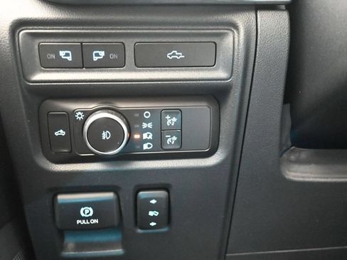 Used 2021 Ford F150 Lariat w/ Equipment Group 502A High AWD/4WD image 25