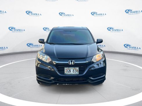 Used 2017 Honda HR-V LX image 8