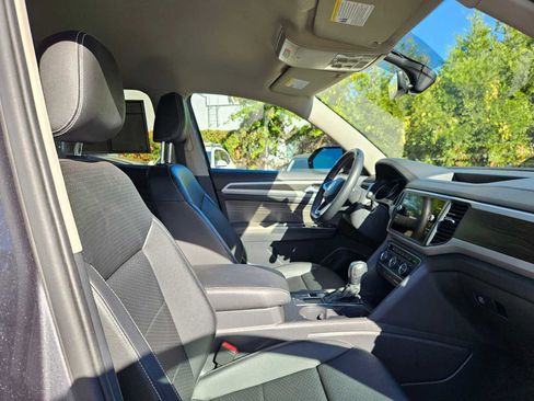 Used 2021 Volkswagen Atlas SE image 11