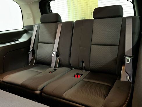 Used 2013 Chevrolet Tahoe LS w/ Convenience Package RWD image 27