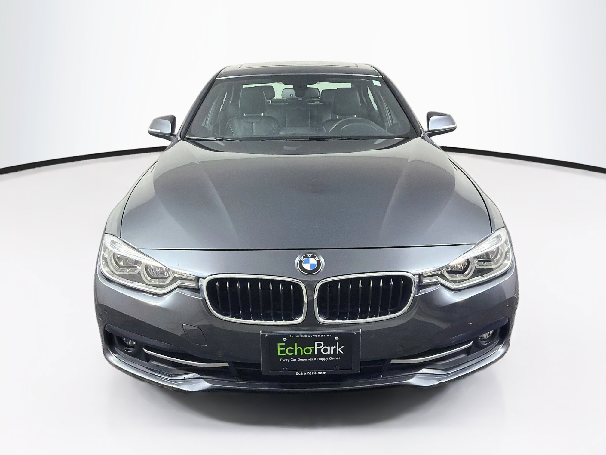 Used 2017 BMW 330i Sedan RWD image 2