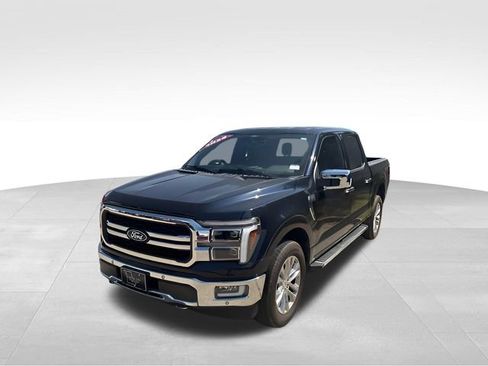 Used 2024 Ford F150 Lariat w/ FX4 Off-Road Package image 3