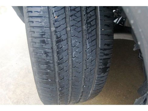 Used 2024 Dodge Durango R/T w/ Blacktop Package RWD image 27