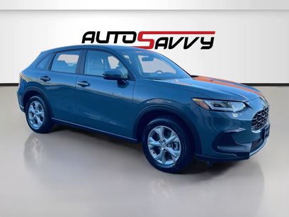 Used 2025 Honda HR-V LX