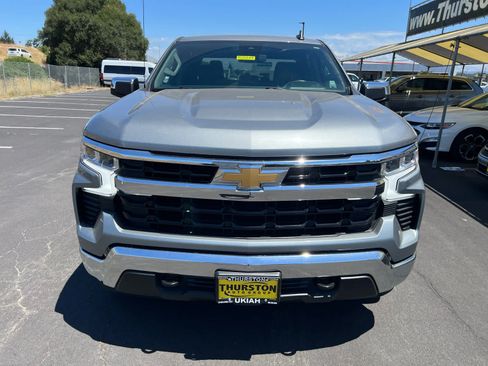 Used 2025 Chevrolet Silverado 1500 LT AWD/4WD image 4