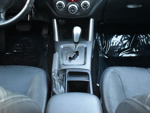 Used 2012 Subaru Forester 2.5X Limited image 31