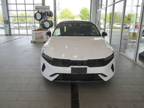 Used 2023 Kia K5 EX image 2