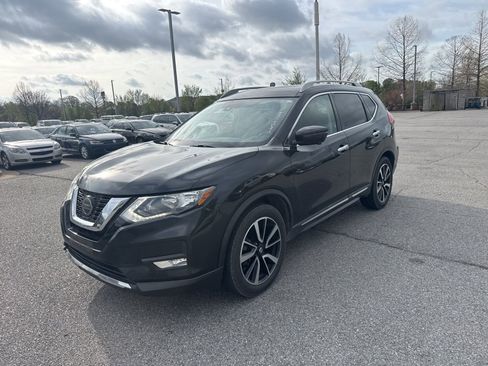Used 2019 Nissan Rogue SL image 1