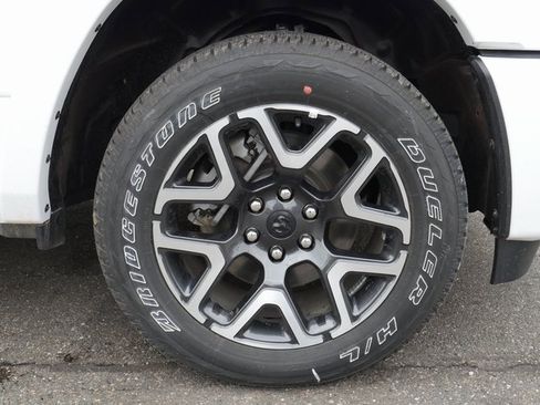 Used 2025 RAM 1500 Laramie w/ Sport Appearance Package image 13