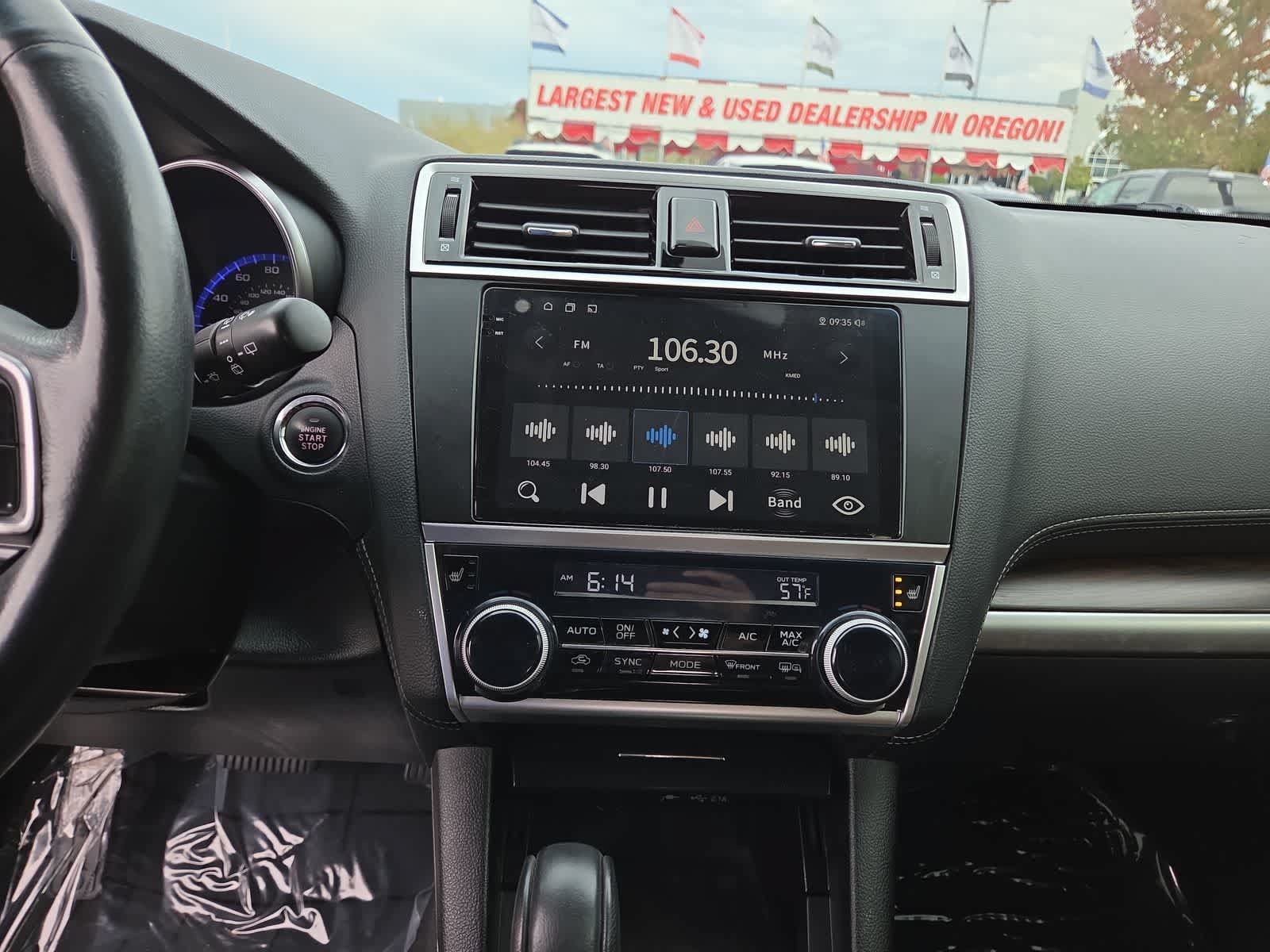 Used 2019 Subaru Outback 3.6R Touring w/ Popular Package #3A AWD/4WD image 24