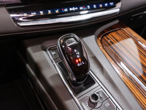 Used 2021 Cadillac Escalade Premium Luxury w/ Driver Assist Tech Package RWD image 26