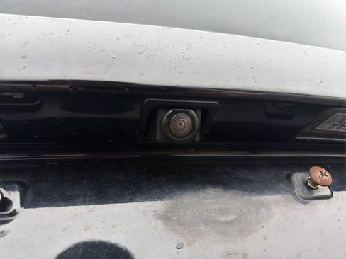 Used 2017 Buick LaCrosse Preferred image 14