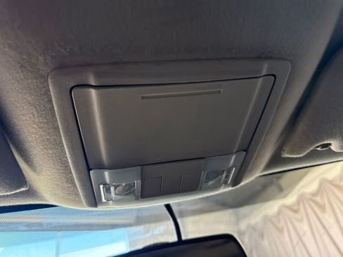 Used 2010 Ford Edge SE FWD image 25
