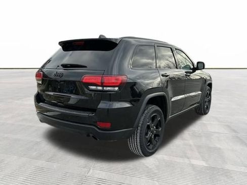 Used 2021 Jeep Grand Cherokee Freedom Edition image 6