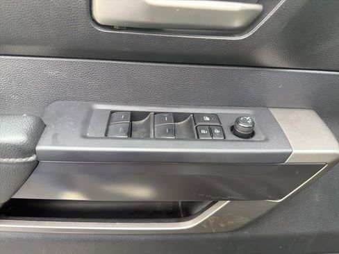 Used 2023 Toyota Tundra SR5 AWD/4WD image 17