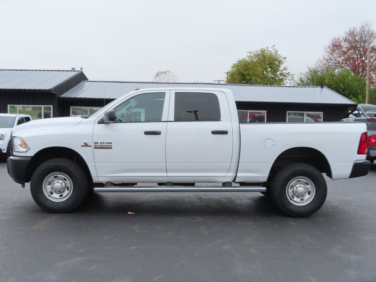 Used 2018 RAM 2500 Tradesman w/ Popular Equipment Group AWD/4WD image 3