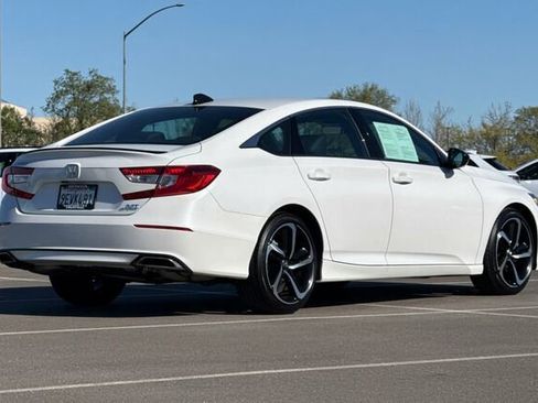 Used 2022 Honda Accord Sport image 4