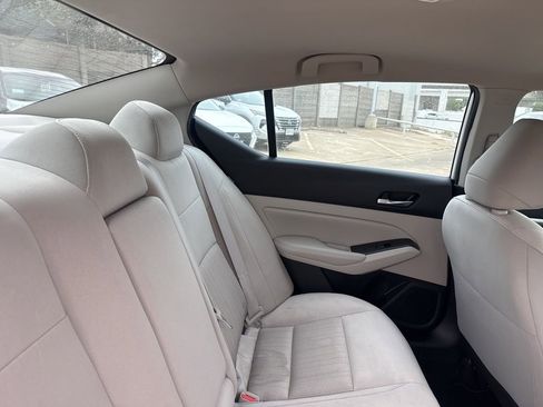 Certified 2022 Nissan Altima 2.5 SV image 31