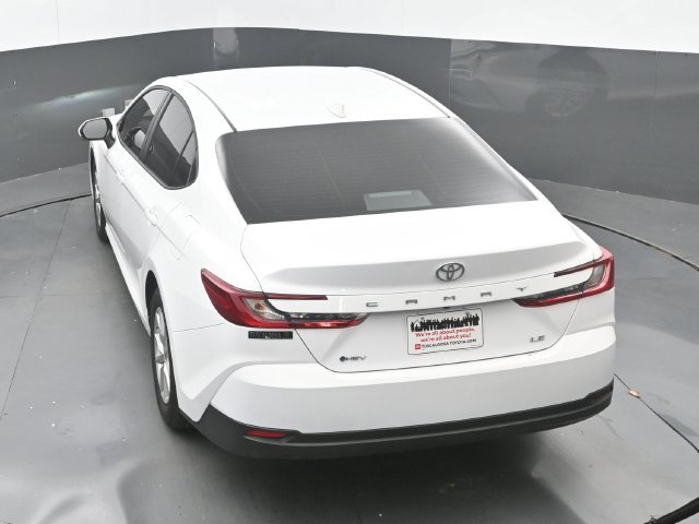Used 2026 Toyota Camry LE FWD image 15