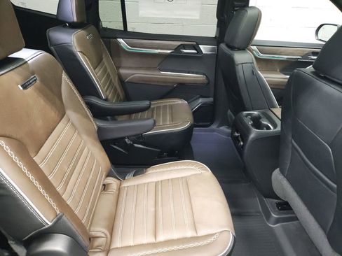 New 2026 GMC Acadia Denali Ultimate image 12