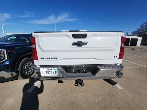 Used 2025 Chevrolet Silverado 2500 LT w/ Texas Edition image 5
