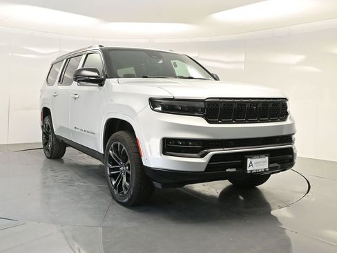 Used 2024 Jeep Grand Wagoneer Series II w/ Quick Order Packagew 28T image 60