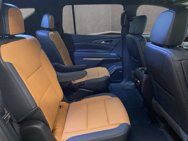 New 2027 Chevrolet Traverse Z71 w/ Enhanced Driving Package AWD/4WD image 27