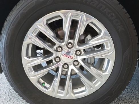 Used 2021 GMC Yukon SLT w/ SLT Luxury Package image 25