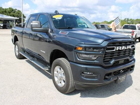 Used 2026 RAM 2500 Big Horn AWD/4WD image 15
