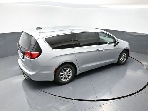 New 2026 Chrysler Voyager LX image 37