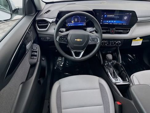 New 2026 Chevrolet TrailBlazer LT w/ Convenience Package AWD/4WD image 23