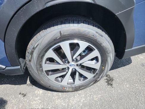 Used 2025 Subaru Outback Premium image 24