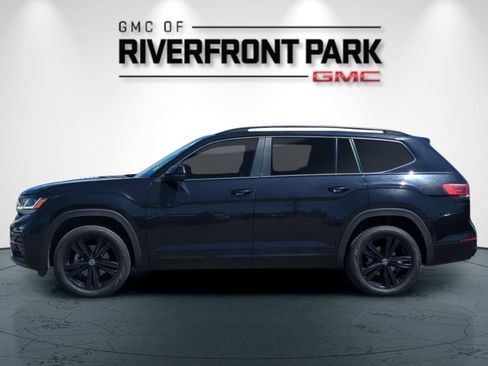Used 2023 Volkswagen Atlas SEL R-Line AWD/4WD image 6