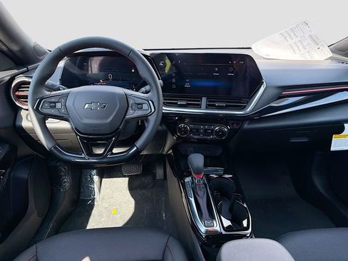 New 2026 Chevrolet Trax RS w/ Driver Confidence Package FWD image 24