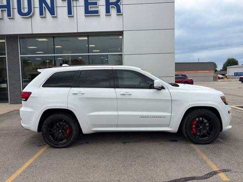 Used 2015 Jeep Grand Cherokee SRT w/ Trailer Tow Group IV AWD/4WD image 12