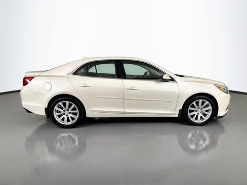 Used 2013 Chevrolet Malibu LT FWD image 4