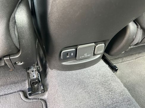 Used 2024 Chevrolet Malibu LT FWD image 32