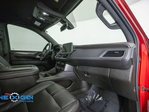 Used 2022 Chevrolet Tahoe RST w/ Luxury Package AWD/4WD image 41