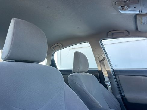 Used 2013 Toyota Prius Plug-In Hybrid image 17