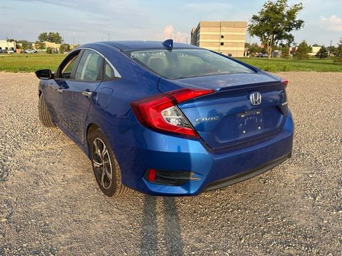 Used 2016 Honda Civic Touring image 8