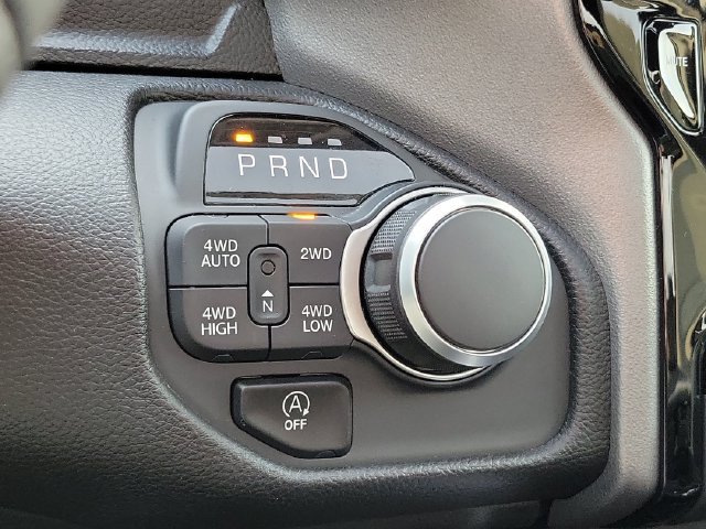 Used 2025 RAM 1500 Big Horn AWD/4WD image 23