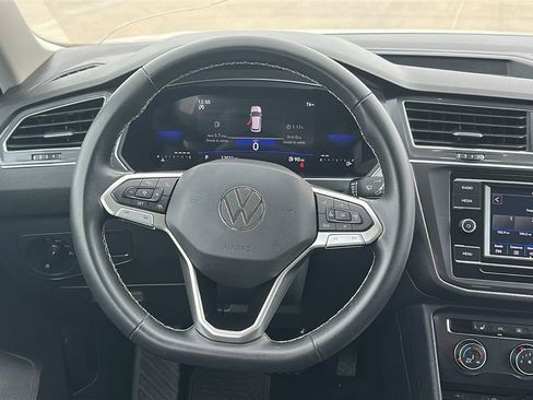 Used 2023 Volkswagen Tiguan S image 22