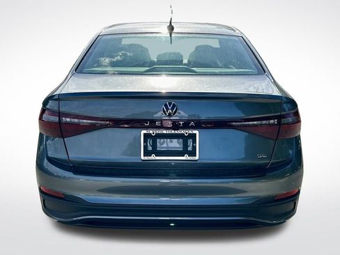 New 2026 Volkswagen Jetta SE image 5