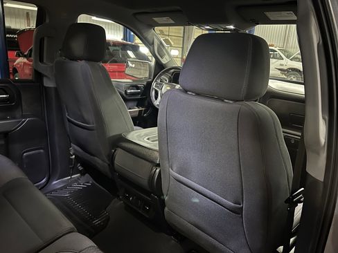 Used 2020 Chevrolet Silverado 1500 LT w/ All-Star Edition image 12