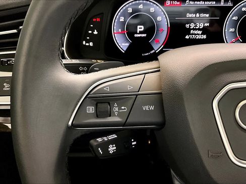 Used 2023 Audi Q7 2.0T Premium Plus w/ Premium Plus Package AWD/4WD image 23