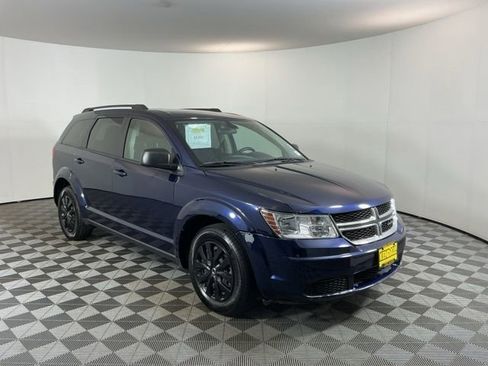 Used 2018 Dodge Journey SE FWD image 3
